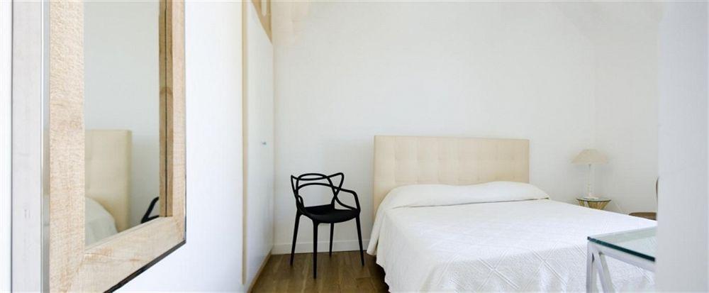 Agora Apartments Sorrento Bagian luar foto