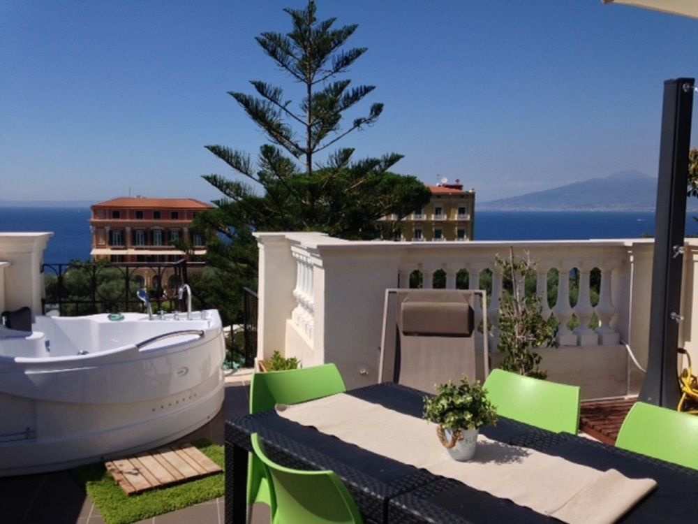 Agora Apartments Sorrento Bagian luar foto