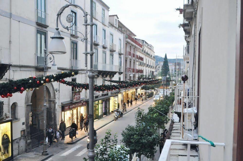 Agora Apartments Sorrento Bagian luar foto