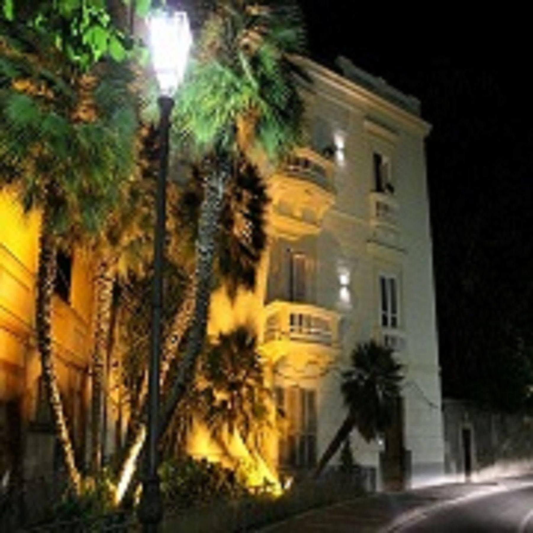 Agora Apartments Sorrento Bagian luar foto